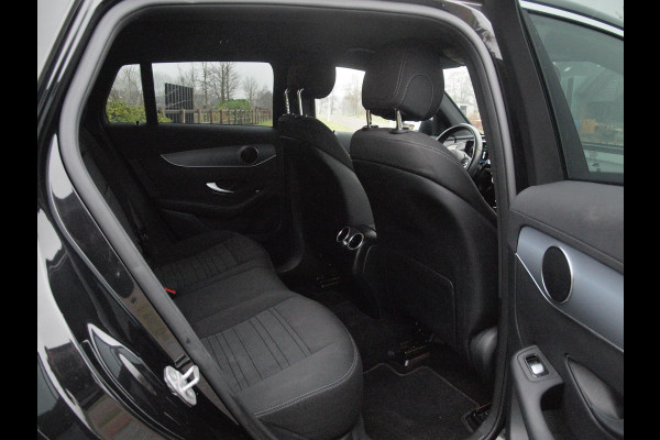 Mercedes-Benz EQC 400 4MATIC Business Solution 80 kWh | 94% | Camera | Sfeerverlichting | Cruise Control | Stoelverwarming |