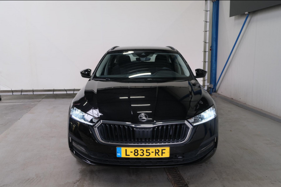 Škoda Octavia Combi 1.0 TSI Business Edition - N.A.P. Airco, Cruise, Navi, PDC.