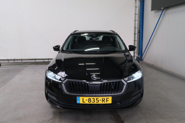 Škoda Octavia Combi 1.0 TSI Business Edition - N.A.P. Airco, Cruise, Navi, PDC.