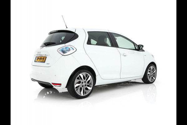 Renault ZOE R110 Bose 41 kWh (inclusive-Battery) {3-Fase}{SOH-85%} Aut.*LEATHER | BOSE-AUDIO | KEYLESS | CRUISE |  NAVI-FULLMAP | CAMERA | DIGI-COCKPIT | HEATED-COMFORTSEATS | ECC | PDC | FULL-LED | PRIVACY-GLASS | 17"ALU*