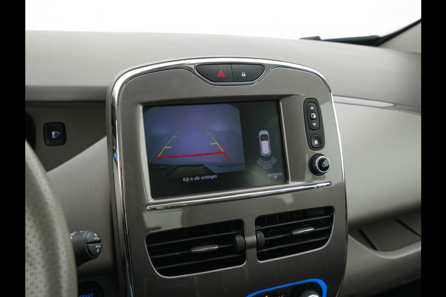 Renault ZOE R110 Bose 41 kWh (inclusive-Battery) {3-Fase}{SOH-85%} Aut.*LEATHER | BOSE-AUDIO | KEYLESS | CRUISE |  NAVI-FULLMAP | CAMERA | DIGI-COCKPIT | HEATED-COMFORTSEATS | ECC | PDC | FULL-LED | PRIVACY-GLASS | 17"ALU*