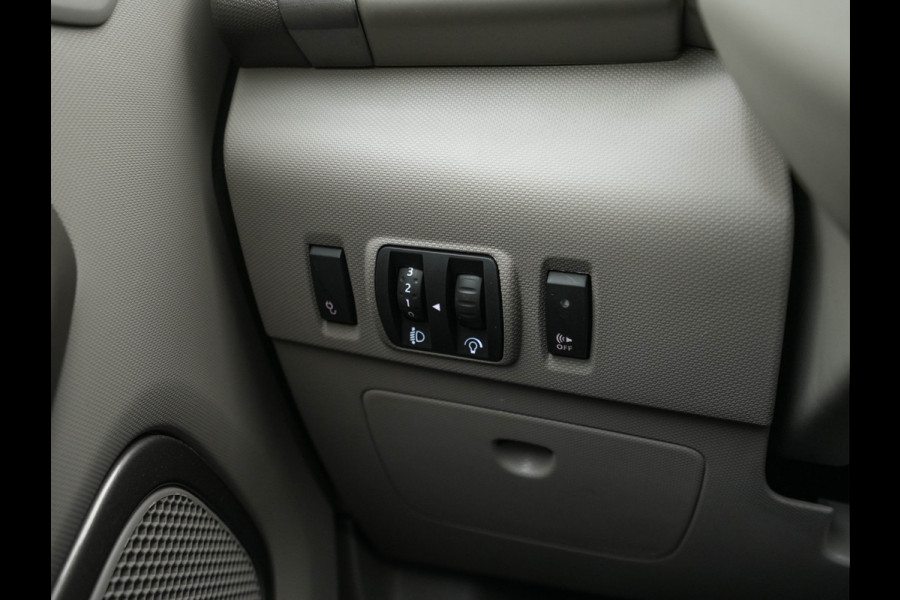 Renault ZOE R110 Bose 41 kWh (inclusive-Battery) {3-Fase}{SOH-85%} Aut.*LEATHER | BOSE-AUDIO | KEYLESS | CRUISE |  NAVI-FULLMAP | CAMERA | DIGI-COCKPIT | HEATED-COMFORTSEATS | ECC | PDC | FULL-LED | PRIVACY-GLASS | 17"ALU*