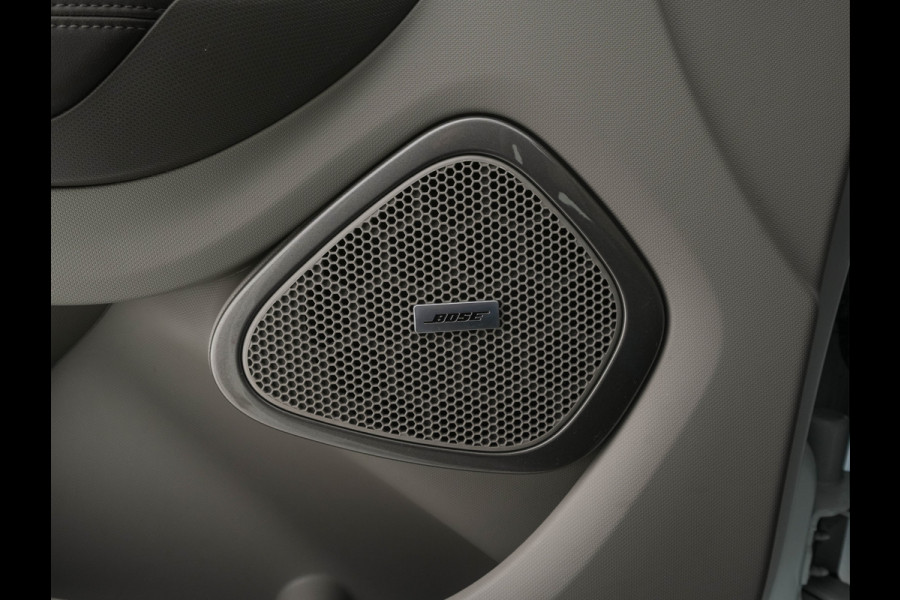 Renault ZOE R110 Bose 41 kWh (inclusive-Battery) {3-Fase}{SOH-85%} Aut.*LEATHER | BOSE-AUDIO | KEYLESS | CRUISE |  NAVI-FULLMAP | CAMERA | DIGI-COCKPIT | HEATED-COMFORTSEATS | ECC | PDC | FULL-LED | PRIVACY-GLASS | 17"ALU*