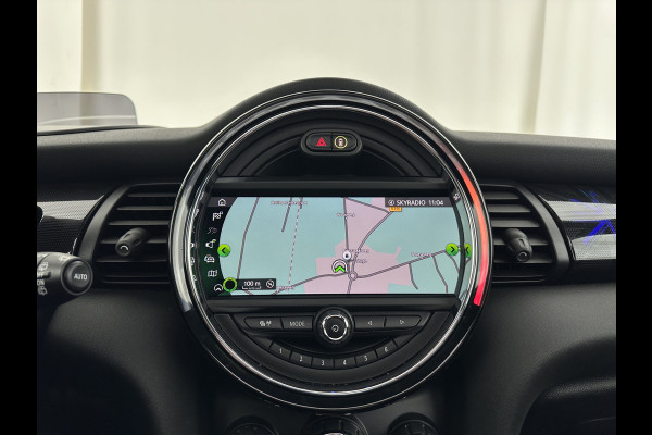 MINI Mini Electric Yours 33 kWh [ 3-Fase ] {SOH-100%} (INCL.BTW) Aut.* HEATPUMP | PANO | LEATHER | DIGI-COCKPIT | HEAD-UP | FULL-LED | NAVI-FULLMAP | HEATED-SPORTSEATS | DAB | CRUISE | HARMAN/KARDON | CAMERA | KEYLESS | AMBIENTLIGHT | 17"ALU*