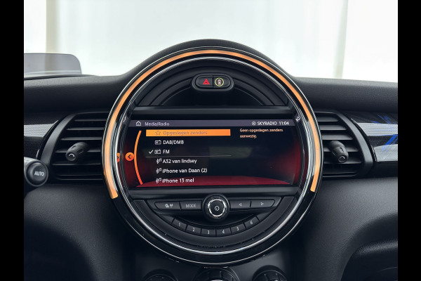 MINI Mini Electric Yours 33 kWh [ 3-Fase ] {SOH-100%} (INCL.BTW) Aut.* HEATPUMP | PANO | LEATHER | DIGI-COCKPIT | HEAD-UP | FULL-LED | NAVI-FULLMAP | HEATED-SPORTSEATS | DAB | CRUISE | HARMAN/KARDON | CAMERA | KEYLESS | AMBIENTLIGHT | 17"ALU*