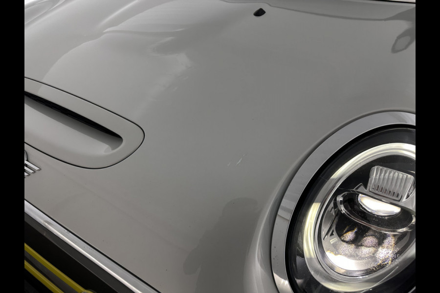 MINI Mini Electric Yours 33 kWh [ 3-Fase ] {SOH-100%} (INCL.BTW) Aut.* HEATPUMP | PANO | LEATHER | DIGI-COCKPIT | HEAD-UP | FULL-LED | NAVI-FULLMAP | HEATED-SPORTSEATS | DAB | CRUISE | HARMAN/KARDON | CAMERA | KEYLESS | AMBIENTLIGHT | 17"ALU*