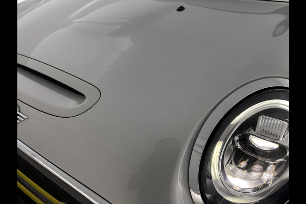 MINI Mini Electric Yours 33 kWh [ 3-Fase ] {SOH-100%} (INCL.BTW) Aut.* HEATPUMP | PANO | LEATHER | DIGI-COCKPIT | HEAD-UP | FULL-LED | NAVI-FULLMAP | HEATED-SPORTSEATS | DAB | CRUISE | HARMAN/KARDON | CAMERA | KEYLESS | AMBIENTLIGHT | 17"ALU*