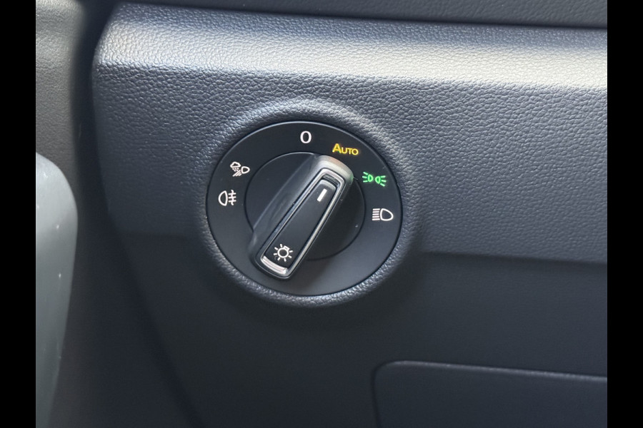 Volkswagen T-Roc 1.5 TSI Move | ACC | Camera | IQ Light | DAB+ | 18 inch