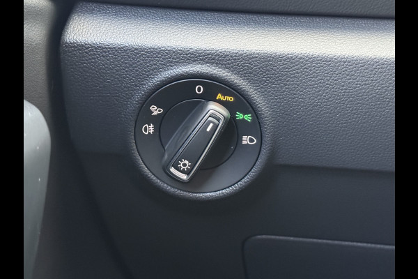 Volkswagen T-Roc 1.5 TSI Move | ACC | Camera | IQ Light | DAB+ | 18 inch