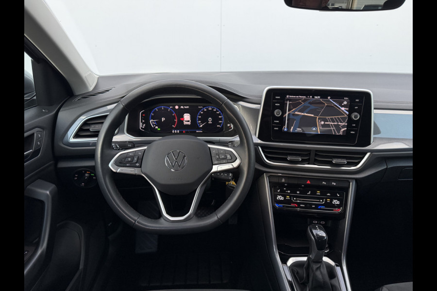 Volkswagen T-Roc 1.5 TSI Move | ACC | Camera | IQ Light | DAB+ | 18 inch