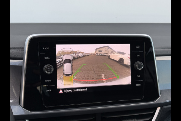 Volkswagen T-Roc 1.5 TSI Move | ACC | Camera | IQ Light | DAB+ | 18 inch