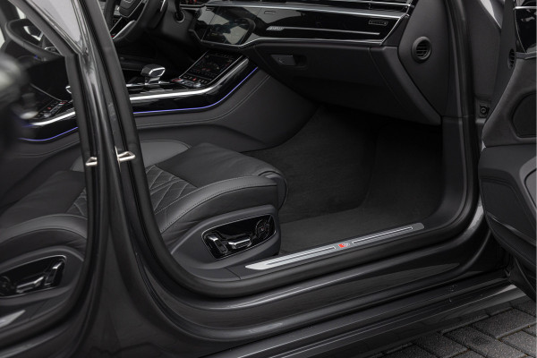 Audi S8 4.0 TFSI 571pk Quattro Pano B&O Standkachel 4-wielsturing HuD