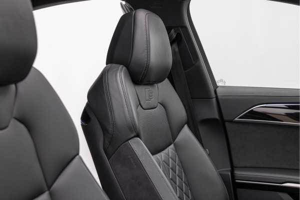 Audi S8 4.0 TFSI 571pk Quattro Pano B&O Standkachel 4-wielsturing HuD