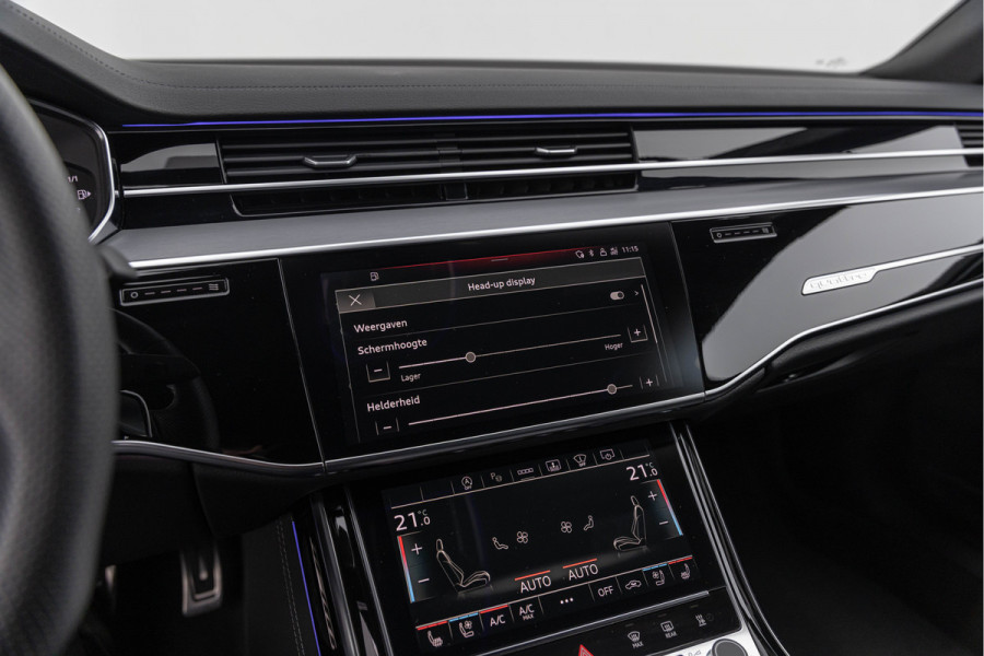 Audi S8 4.0 TFSI 571pk Quattro Pano B&O Standkachel 4-wielsturing HuD