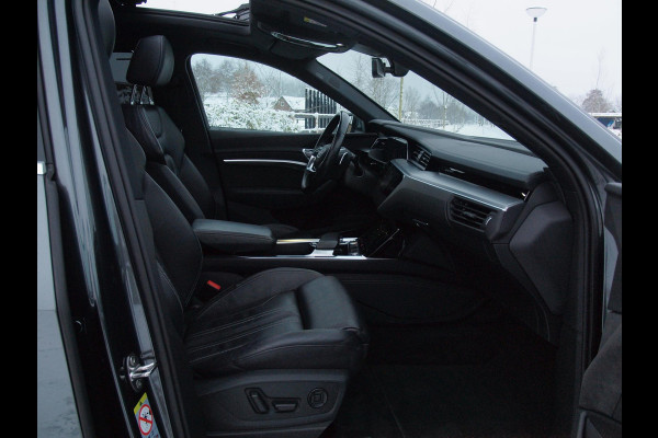 Audi e-tron 55 quattro S edition 95 kWh | SOH 93% | S-Line | Panoramadak | Bang & Olufsen | Camera | Trekhaak | Apple Carplay |