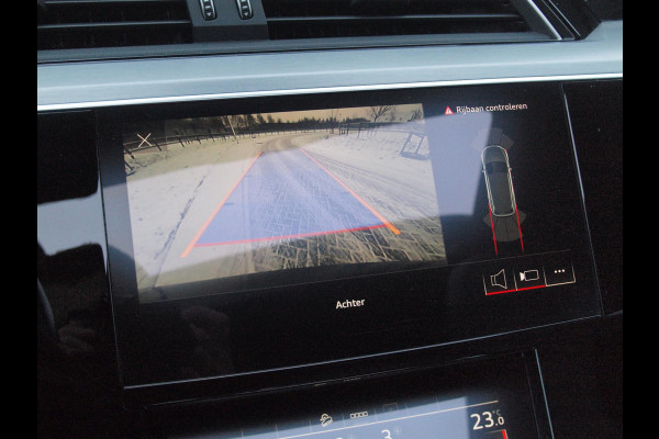 Audi e-tron 55 quattro S edition 95 kWh | SOH 93% | S-Line | Panoramadak | Bang & Olufsen | Camera | Trekhaak | Apple Carplay |