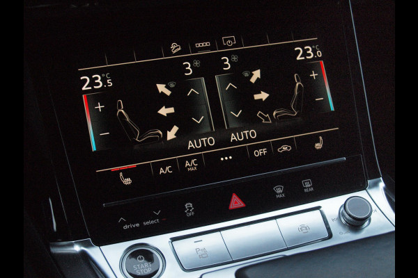Audi e-tron 55 quattro S edition 95 kWh | SOH 93% | S-Line | Panoramadak | Bang & Olufsen | Camera | Trekhaak | Apple Carplay |