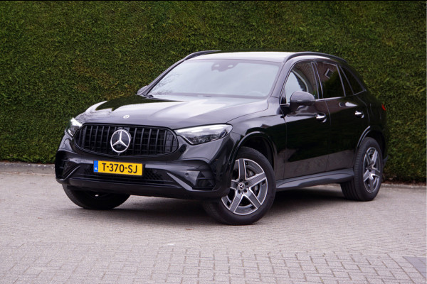 Mercedes-Benz GLC GLC 300 e 4MATIC AMG Line Night | Panorama Keyless Rijassistentie Leder