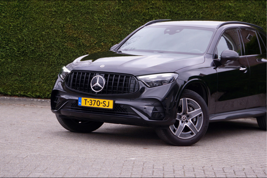 Mercedes-Benz GLC GLC 300 e 4MATIC AMG Line Night | Panorama Keyless Rijassistentie Leder