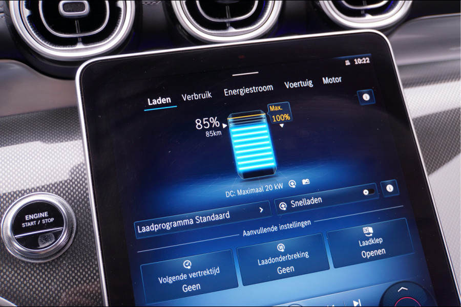 Mercedes-Benz GLC GLC 300 e 4MATIC AMG Line Night | Panorama Keyless Rijassistentie Leder