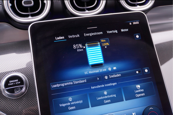 Mercedes-Benz GLC GLC 300 e 4MATIC AMG Line Night | Panorama Keyless Rijassistentie Leder