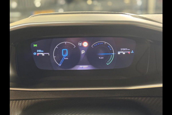Peugeot 2008 1.2 PureTech GT Pack |Pano | 360 camera | cruise control