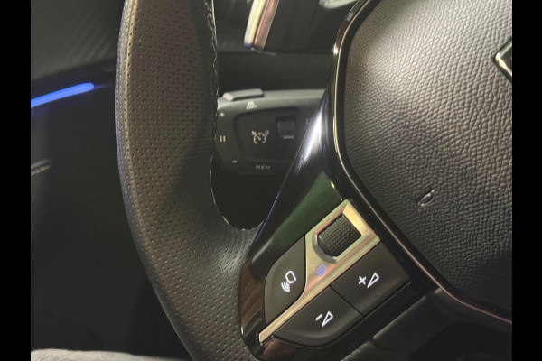 Peugeot 2008 1.2 PureTech GT Pack |Pano | 360 camera | cruise control