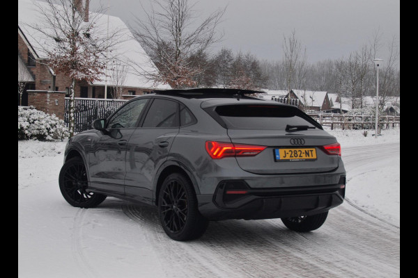 Audi Q3 Sportback 35 TFSI S Edition | 2x S-Line | Panoramadak | NL-Auto | Apple Carplay | Parkeersensoren |