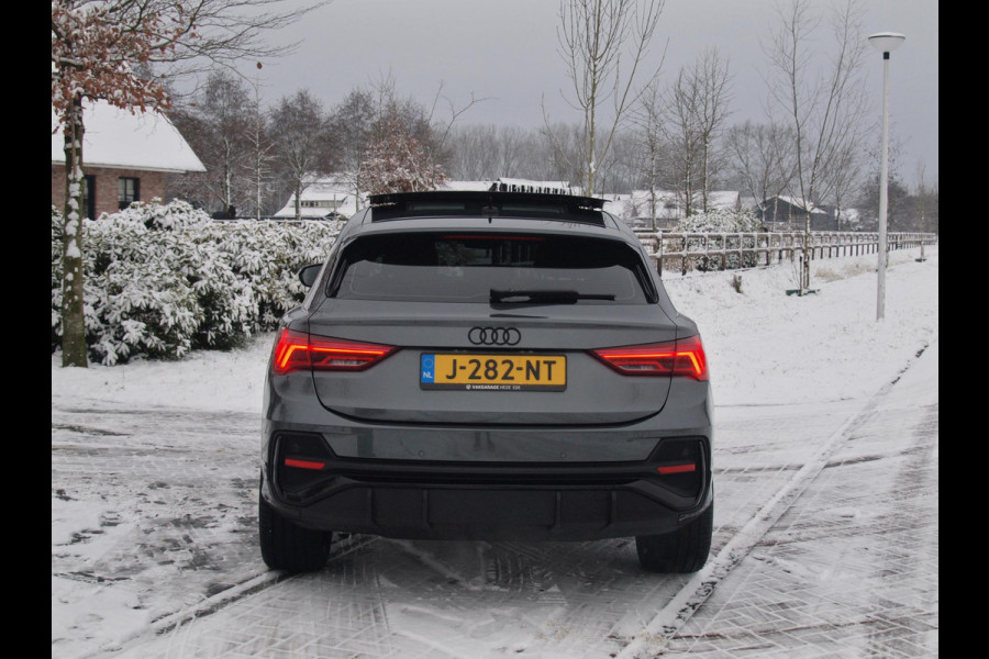 Audi Q3 Sportback 35 TFSI S Edition | 2x S-Line | Panoramadak | NL-Auto | Apple Carplay | Parkeersensoren |