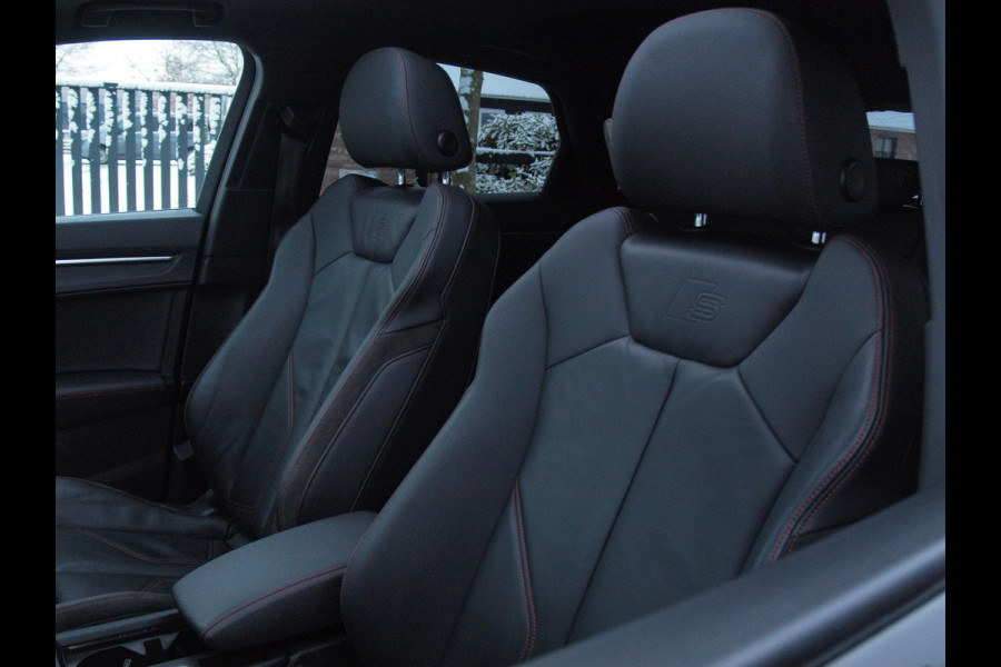 Audi Q3 Sportback 35 TFSI S Edition | 2x S-Line | Panoramadak | NL-Auto | Apple Carplay | Parkeersensoren |