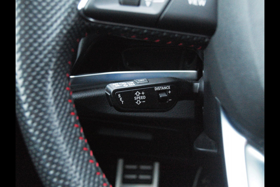 Audi Q3 Sportback 35 TFSI S Edition | 2x S-Line | Panoramadak | NL-Auto | Apple Carplay | Parkeersensoren |
