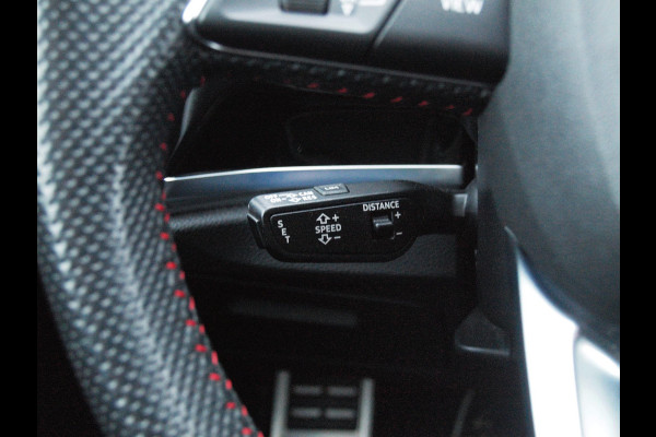 Audi Q3 Sportback 35 TFSI S Edition | 2x S-Line | Panoramadak | NL-Auto | Apple Carplay | Parkeersensoren |