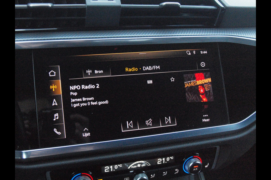 Audi Q3 Sportback 35 TFSI S Edition | 2x S-Line | Panoramadak | NL-Auto | Apple Carplay | Parkeersensoren |