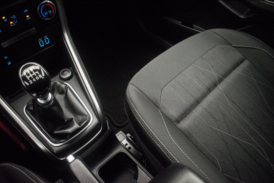 Ford EcoSport 1.0 EcoBoost 125PK Trend Ultimate ORG NL [ Carplay Camera Trekhaak-Afneembaar ]