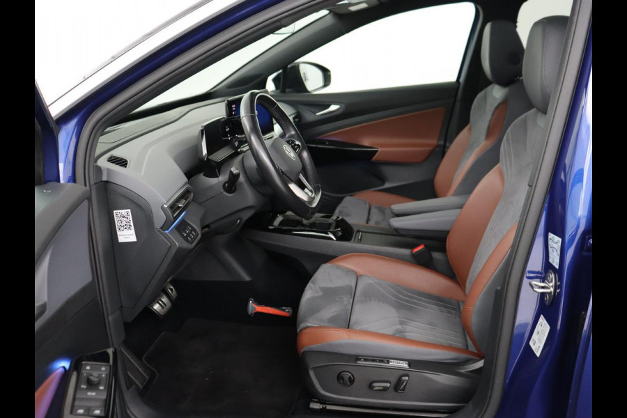 Volkswagen ID.4 Max 77 kWh | Panoramadak | Stoelverwarming | Head-Up | Warmtepomp | 360 Camera | Trekhaak | Sfeerverlichting | Half leder | Matrix LED | Carplay | Adaptive cruise | Memory | Keyless | Massage