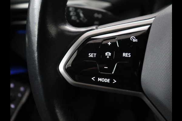 Volkswagen ID.4 Max 77 kWh | Panoramadak | Stoelverwarming | Head-Up | Warmtepomp | 360 Camera | Trekhaak | Sfeerverlichting | Half leder | Matrix LED | Carplay | Adaptive cruise | Memory | Keyless | Massage