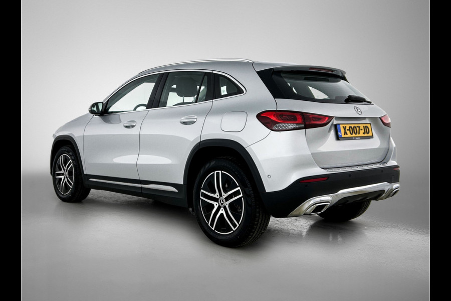 Mercedes-Benz GLA 250 e Business Solution Luxury Limited Lichtmetalen velgen | Navigatie | Parking support met camera achter | Inclusief 24 maanden MB Certified garantie voor Europa.