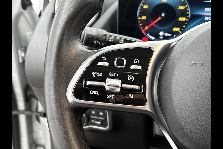 Mercedes-Benz GLA 250 e Business Solution Luxury Limited Lichtmetalen velgen | Navigatie | Parking support met camera achter | Inclusief 24 maanden MB Certified garantie voor Europa.