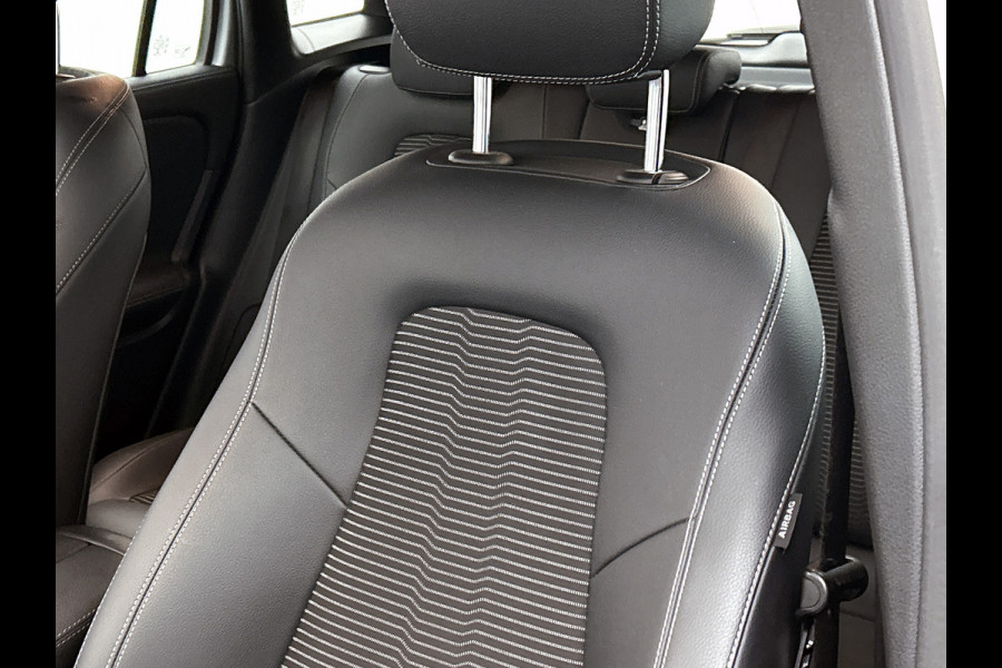 Mercedes-Benz GLA 250 e Business Solution Luxury Limited Lichtmetalen velgen | Navigatie | Parking support met camera achter | Inclusief 24 maanden MB Certified garantie voor Europa.