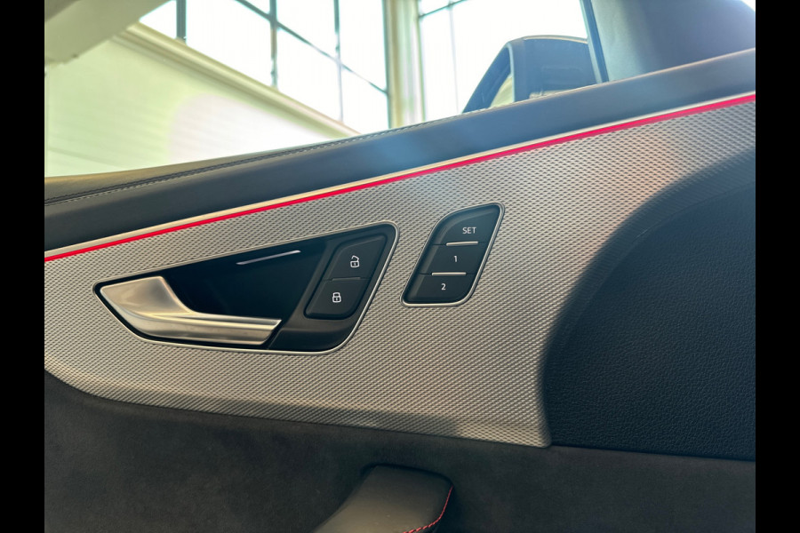 Audi RSQ8 4.0 TFSI quattro Pano|Keramisch|HuD|B&O|360Cam|VOL