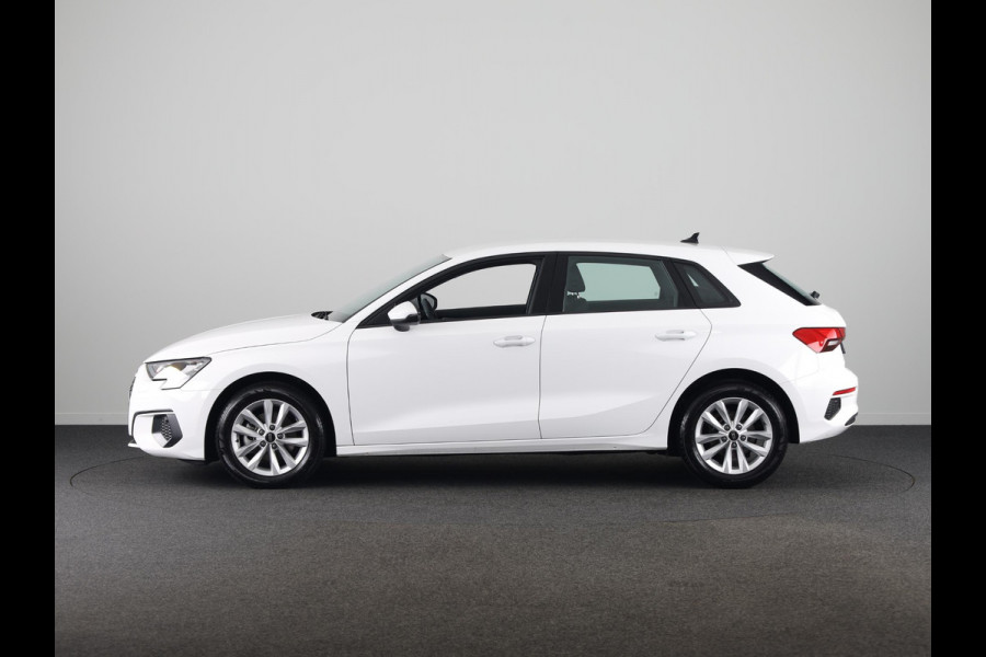 Audi A3 Sportback 30 TFSI Pro Line 110 pk S-tronic | Verlengde garantie | Navigatie via App | Parkeersensoren achter | LED koplampen |