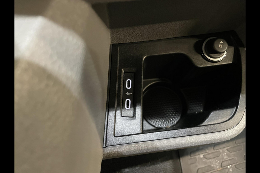 Volkswagen Transporter 2.0 TDI L1H1 Comfortline 150 PK DSG Airco Cruise Control Stoelverwarming Trekhaak 2X Schuifdeur Achterklep