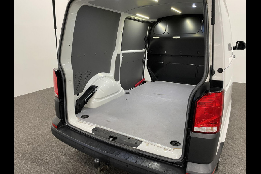 Volkswagen Transporter 2.0 TDI L1H1 Comfortline 150 PK DSG Airco Cruise Control Stoelverwarming Trekhaak 2X Schuifdeur Achterklep