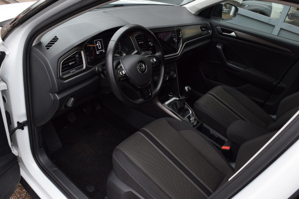 Volkswagen T-Roc 1.0 TSI Style|Trekhaak|ACC|Cam.|Carplay|
