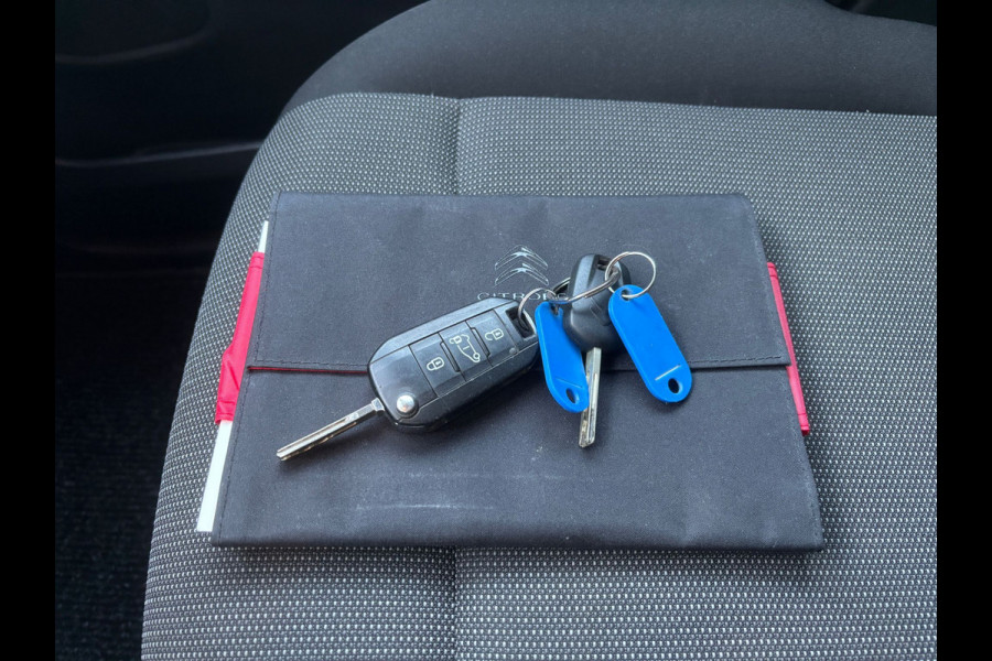 Citroën Berlingo 1.5 BlueHDI Club XL | Apple Carplay | Parkeer Camera | Navi | Cruise