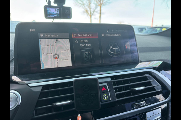 BMW X3 xDrive20d High Executive | Head Up Display | Stuur Verwarming | Sfeerverlichting | Leer