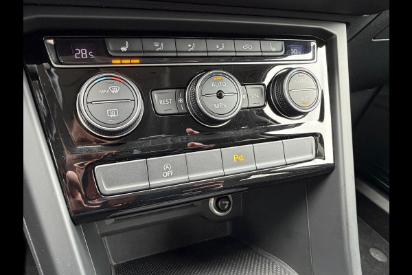 Volkswagen Touran 1.5 TSI Comfortline Business 7p NAVI - ACC - STOELVERW.