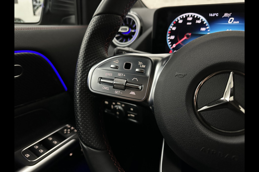 Mercedes-Benz GLA 250 e AMG Line | ACC | 360 Camera | Keyless-Go | Multi-Beam LED | Sfeerverlichting | Widescreen Cockpit | Carbon | Dodehoek | Lane Assist | Getint Glas | Stoelverwarming | 19'' | Autom. Achterklep |