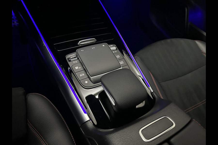 Mercedes-Benz GLA 250 e AMG Line | ACC | 360 Camera | Keyless-Go | Multi-Beam LED | Sfeerverlichting | Widescreen Cockpit | Carbon | Dodehoek | Lane Assist | Getint Glas | Stoelverwarming | 19'' | Autom. Achterklep |