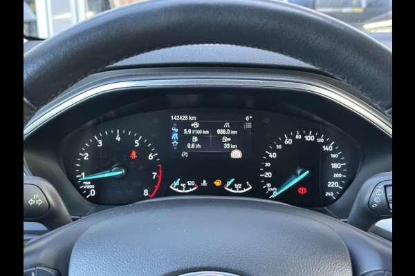 Ford FOCUS Wagon 1.5 EcoB. Tit. Bns WINTERPACK! TREKHAAK! ALL-SEASON! KEYLESS!